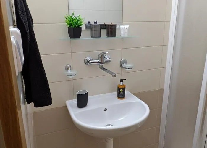 Grand Guest house 3*